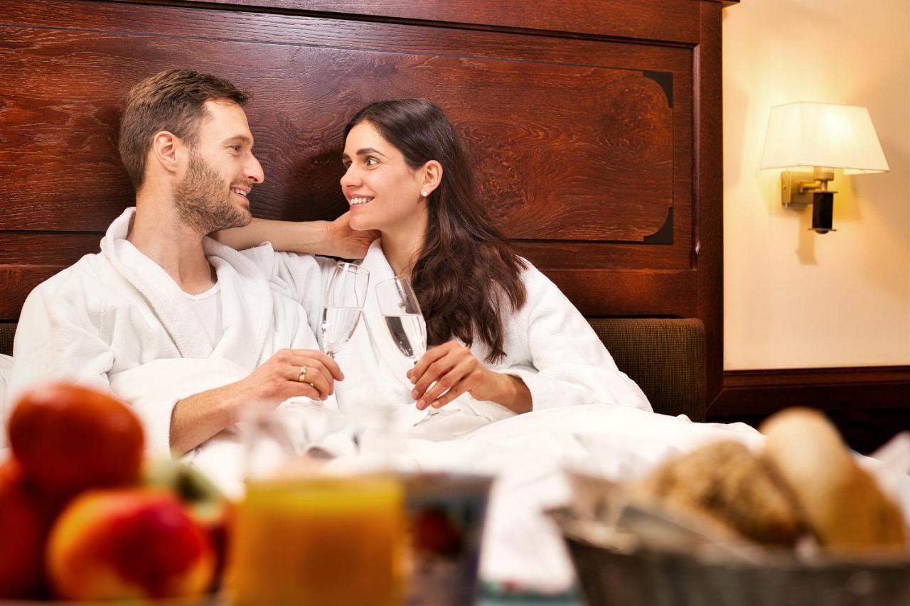 Hotel Zur Post Кёцтинг Экстерьер фото